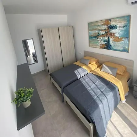 Yellow Hill Penthouse Zebbug  Exterior foto