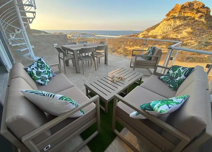 Yellow Hill Penthouse