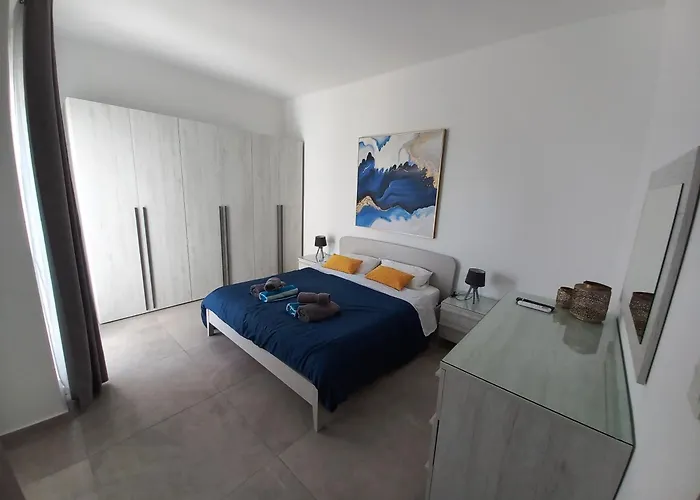 Yellow Hill Penthouse