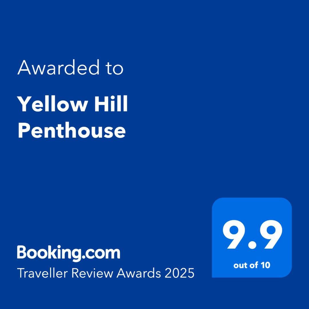 Yellow Hill Penthouse Lägenhet *